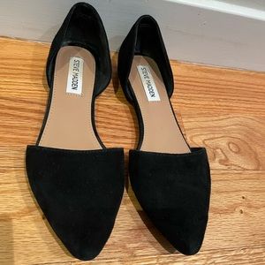 Steve Madden 6.5 Womens Black suede flats